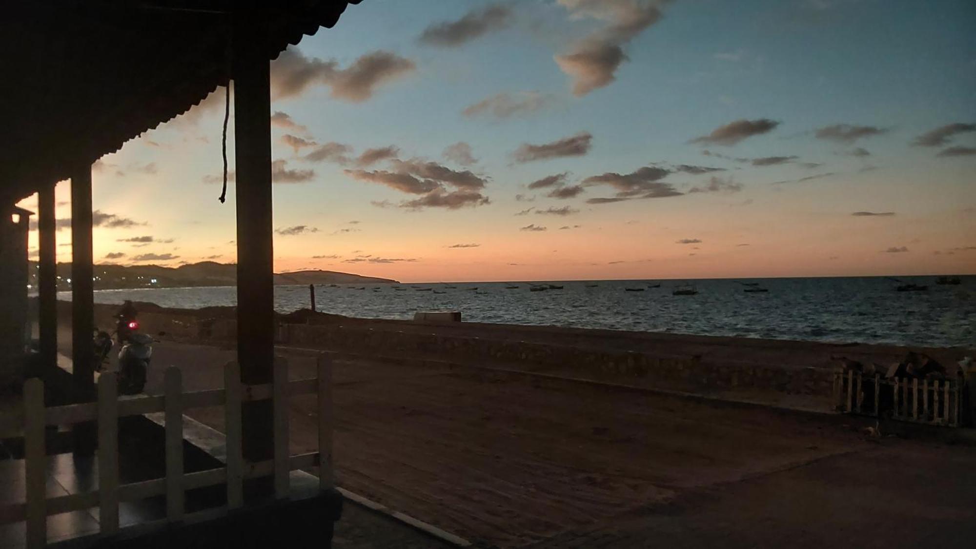 Chales Canto Do Mar Редонда Екстериор снимка